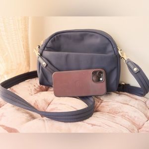 Lo & Sons Navy Blue Nouvelle with Gold Hardware